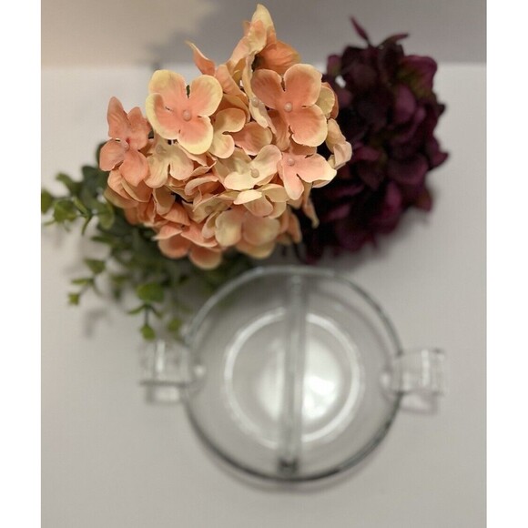 Vintage Clear Glass Divided Relish/Candy/condiment w/ Handles - Picture 4 of 6